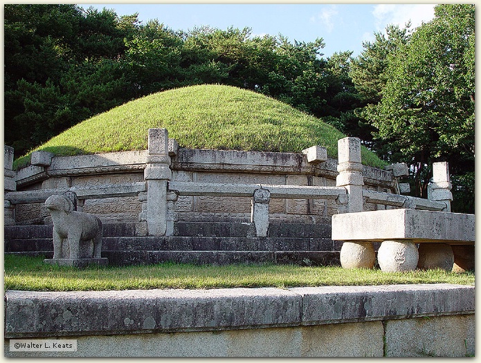 Tomb of King Kongmin in Kaesong, DPRK
